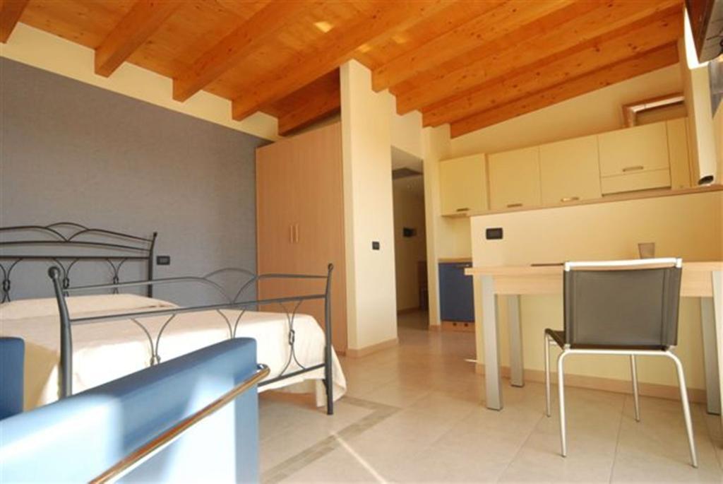 Residence & Suites Solaf Bonate di Sopra Værelse billede