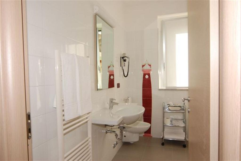 Residence & Suites Solaf Bonate di Sopra Værelse billede